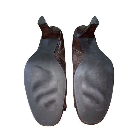 Bandolino chocolate Nubuck Heel Women’s Size 10 New with Box - Picture 9 of 11